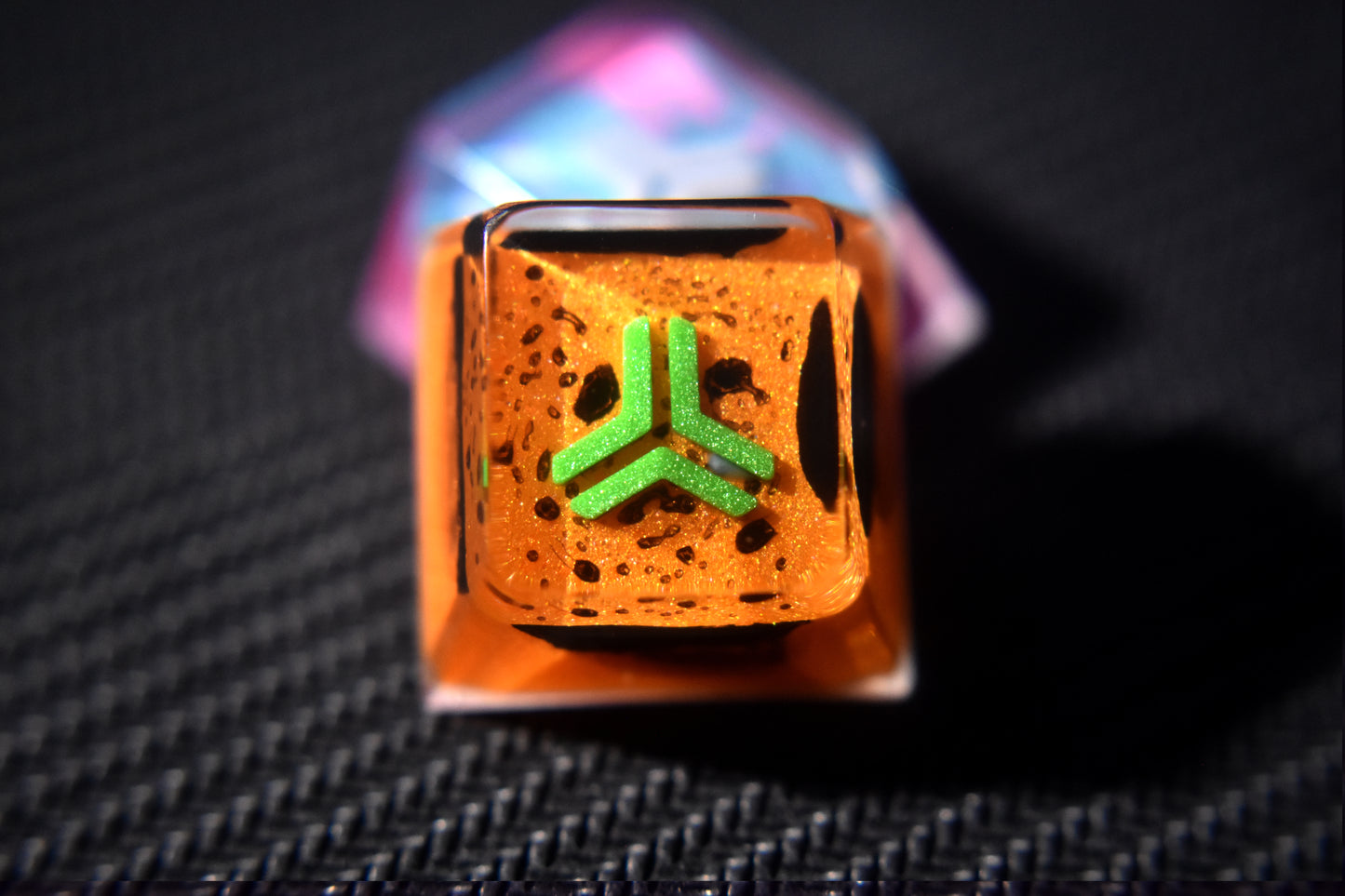 NRD x FRUMPZKEYS // NRD 1 OF 1 KEYCAP Extra